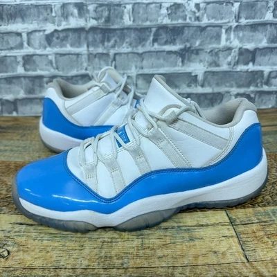 Nike Air Jordan 11 Retro Bajo Blanco Azul Universitario UNC 528896-106 Talla 7Y Raro Foto 1 de 4