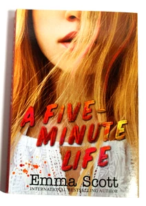 A Five-Minute Life: Emma Scott, Trade Paperback, brandneu - Bild 1 von 7