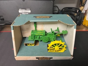 1995 ERTL 1:16 Scale John Deere Wide Tread 1930 GP Tractor #5787DO A13 - Picture 1 of 5