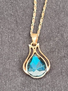 Halskette goldfarben blauer Edelstein - Bild 1 von 6