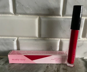 Mary Kay Matte Liquid Lipstick - CLASSIC RED 203248 - New In Box - Picture 1 of 2