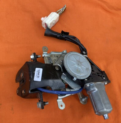 2004-2009 Lexus RX350 RX400 RX330 Lift Gate Hatch Latch Lock Actuator OEM - Image 1 of 4