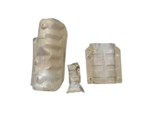 Hitzeschutz Dacia Duster 8200432799 205400012R 8200576473 - 11910 - Bild 1 von 2