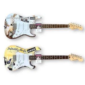 Lotto Chitarra Firmata OASIS (2) Personalizzata JSA COA LIAM NOEL GALLAGHER SICURAMENTE FORSE - Foto 1 di 7