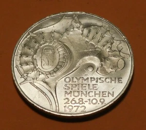 1972 GERMANY 10 MARK COIN - SILVER - Olympics Stadium - Picture 1 of 2