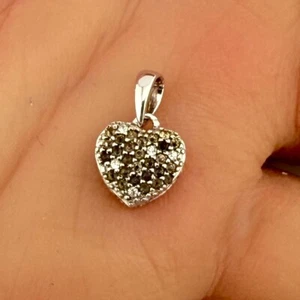 Vintage 925 Sterling Silver Diamond Heart Pendant 1/2" (0.5g) - Picture 1 of 4
