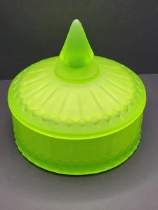 Vintage Indiana Glas Satiniert Matt Grün Glas Pulver Bonboniere Diamond Point - Bild 1 von 8