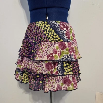 Minifalda Amy Byer Vintage Y2K Floral Volantes Micro Talla L Foto 1 de 4