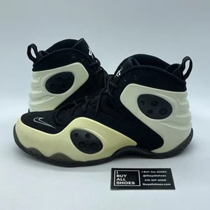 Size 9.5 - Nike Zoom Rookie Glow In The Dark Black White Suede (472688-101) - Picture 1 of 8