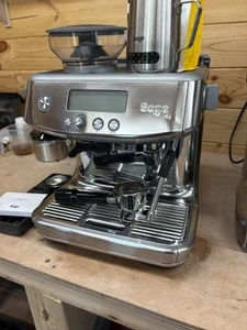 Máquina de café espresso Sage The Barista Pro SES878BSS acero inoxidable cepillado - Imagen 1 de 20