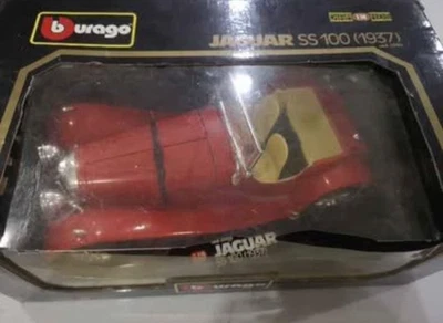 Burago 1/18 Diamantes Jaguar SS100 (1937) en Rojo 3006 Caja Dañada  Foto 1 de 4