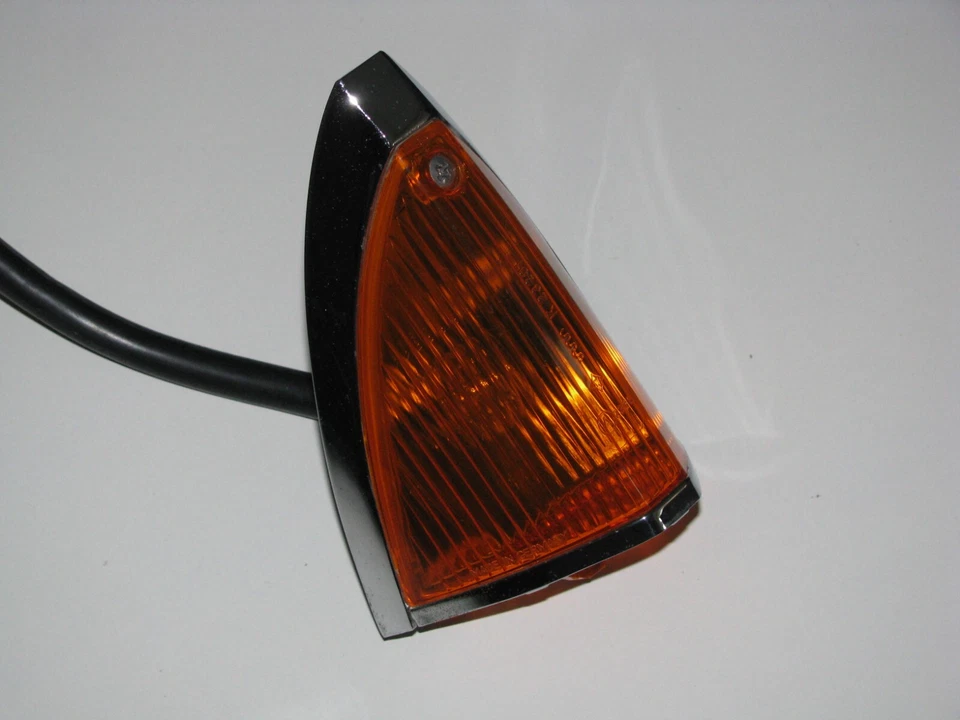 Blinkleuchte rechts - original SWF - Ford Taunus 17M - P3 - Bild 1 von 1