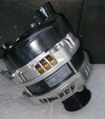Honda Cr-V Alternator L4 1.5Liter  135 Amps 2017 To 2022 /OEM Reman By RR_Alt - Image 1 of 4