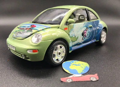 Bburago VW New Beetle 1998 Funspo, automodello scala 1:24 - 1:25, vintage (1557) - Immagine 1 di 4