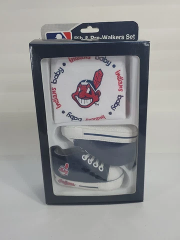 CLEVELAND INDIANS MLB Baby Bay Bib and Pre-Walker High-Top Booties Set Cover