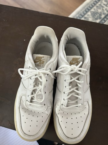 Taglia 7 Portafortuna Nike Air Force 1 '07 LX con