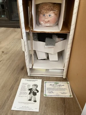 Charles Henry - Cabbage Patch Kids - Colección de muñecas bebé de porcelana 1997 - En caja Foto 1 de 4