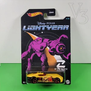 HOT WHEELS Disney Pixar LIGHTYEAR: FAST FELION #4/5 | 2022 Hot Wheel Collections - Picture 1 of 3