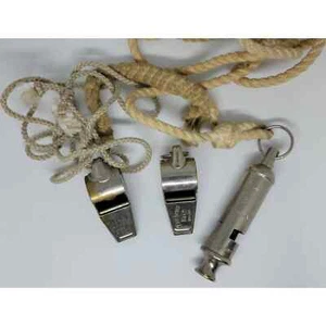 Vintage Pfeifen Lot - Pfadfinder Kanada, ACME Thunderer, ACME registriert - Bild 1 von 12