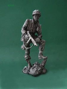 ZINN 75mm WW2 SOLDATEN 101st Airborne Division. - Bild 1 von 4