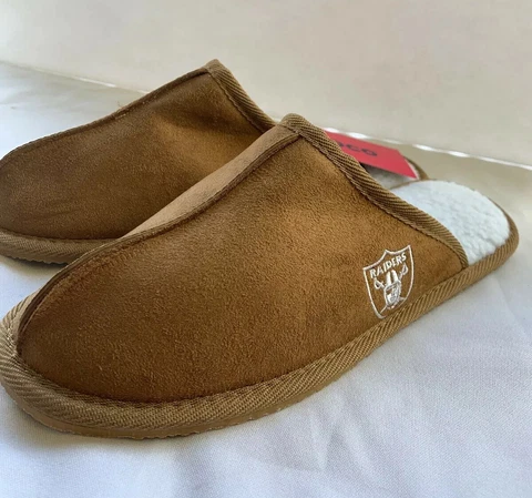 FOCO NFL Oakland Raiders Suede Slippers Size Small Slip On Unisex Cover