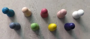 1988 Clue Master Detective Game Parts - 9 Wooden Mover Tokens - Picture 1 of 2