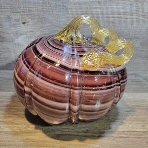 Mundgeblasener Glas Kürbis weinrot rot weiß irisierend Kunst Skulptur Herbst Deko - Bild 1 von 11