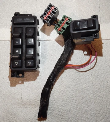 1993-1995 Jeep Grand Cherokee ZJ Master Window & Door Lock Switches 56006221 OEM - Image 1 of 2