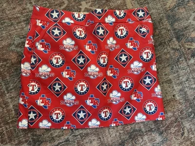 ¡NUEVO! Falda corta de golf Loudmouth con estampado de Texas Rangers  Foto 1 de 3