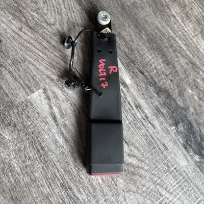 Chevrolet Volt 2017 hebilla de cinturón de seguridad del lado del pasajero delantero derecho 34190924A OEM #A Foto 1 de 4