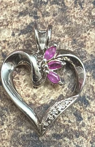 Women’s 925 Sterling Silver Heart Ruby Pendant Charm Nr Diamonds 3g - Picture 1 of 3