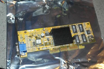 ASUS AGP-V7100 PRO DDR  Nvidia GeForce 2 MX400 32 MB Video Graphics AGP card - Image 1 of 4