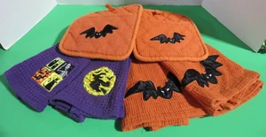 Set of 6 Halloween Hand Towels and Hot Pads - Picture 1 of 7