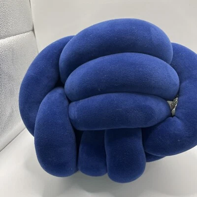 Cojín decorativo de almohada anudada de 10 pulgadas azul marino para espacios modernos Foto 1 de 4