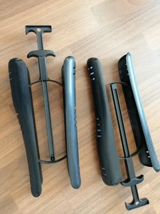 Stiefelformer mit Griff * 2 Stück *  Kunststoff * Schwarz *  Neuwertig * - Bild 1 von 7