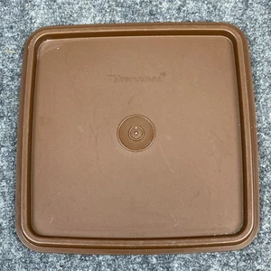 Tupperware # 1363 Square Away Replacement Lid Brown Seal 6 1/2" - Picture 1 of 3