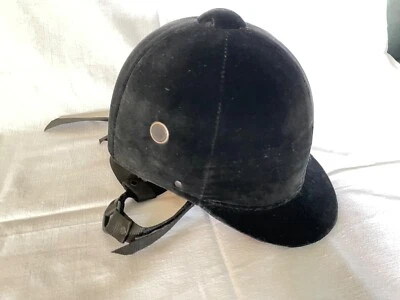 Reithelm Damen ‚Fritz Thiedemann’, schwarzer Samt, Gr. 59, Dressur - Bild 1 von 4