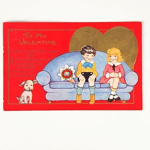 Tarjeta de San Valentín 1933 de colección oro rojo corazón acogedora pareja y perro #720? Estampilla - Imagen 1 de 12