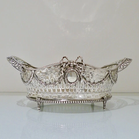 George V Antique Sterling Silver Basket London 1911 Wakely & Wheeler Cover
