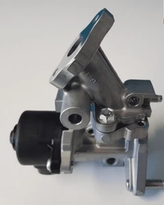 TOYOTA GENUINO EGR Valve Kit 25620 - 37120 - Imagen 1 de 2
