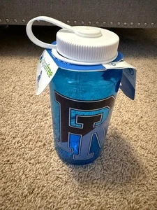 Nuevo con etiquetas University of Rhode Island URI Rams | Botella de agua sin BPA 32 OZ medición - Imagen 1 de 5