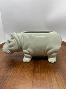 Maceta de cerámica hipopótamo blanca vintage ojos verdes mediados de siglo Japón - Imagen 1 de 7