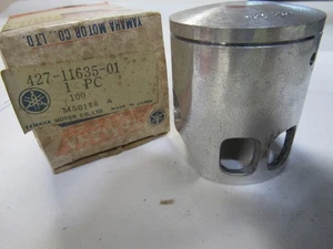 YAMAHA Nouveau OEM OS .25 Piston 1974-75 MX100 427-11635-00 - Picture 1 of 2