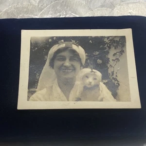 Antique Smiling Woman & White Cat Black & White Photo - Picture 1 of 7
