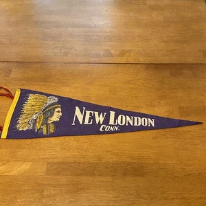 Vintage New London Connecticut Travel Souvenir Felt Pennant 24" Indian Chief - Picture 1 of 3
