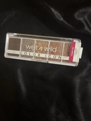 Wet n Wild Color Icon 5-Pan Eyeshadow Palette, Camo-Flaunt, 0.21 oz - Image 1 of 2