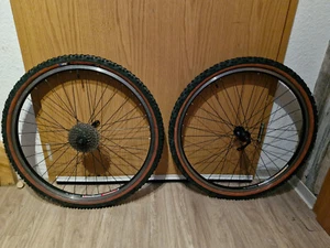 Alexrims Racer`s Edge Adventure Laufradsatz 26" Shimano IRC LRS - Bild 1 von 9