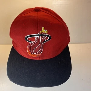 Miami Heat Mitchell & Ness Adjustable Snapback Hat Cap Red Black - Picture 1 of 7