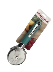 New KitchenAid Aqua Sky (HAQA) Pizza Cutter Wheel Classic - Picture 1 of 1