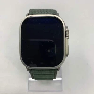 GPS Only Apple Watch Ultra 49MM Natural Titanium Olixar Green Alpine Loop - Photo 1 sur 1